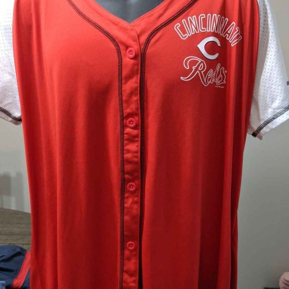 Cincinnati Reds Womens 2XL Jersey